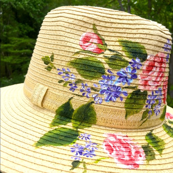 Hand painted bucket hat - Picture 3 of 4